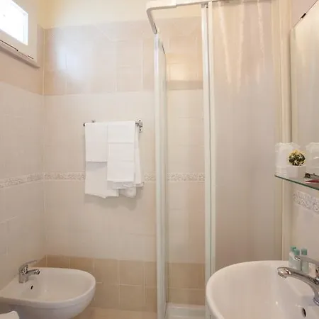 Caggiari 3* Сенігаллія