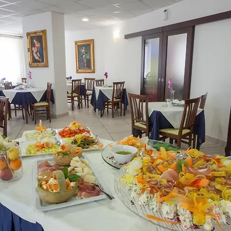 Hotel Caggiari Senigália