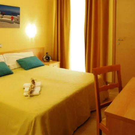 Hotel Caggiari Senigália