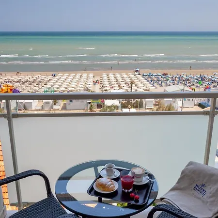 Hotel Caggiari 3*