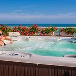 Hotel Caggiari 3*