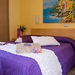 Caggiari 3* Senigallia