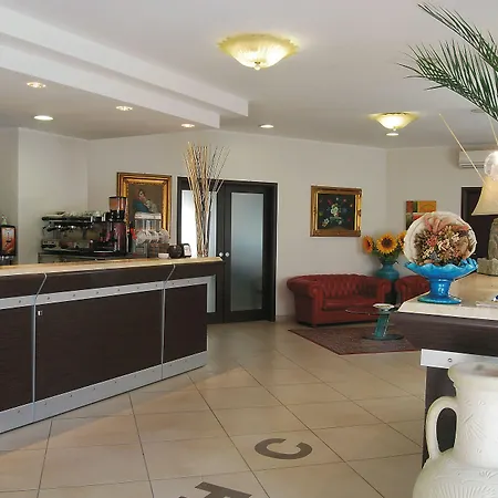 Caggiari 세니갈리아