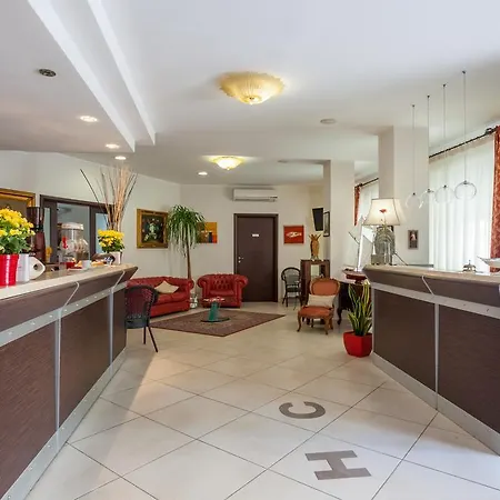 Caggiari 3* Senigallia